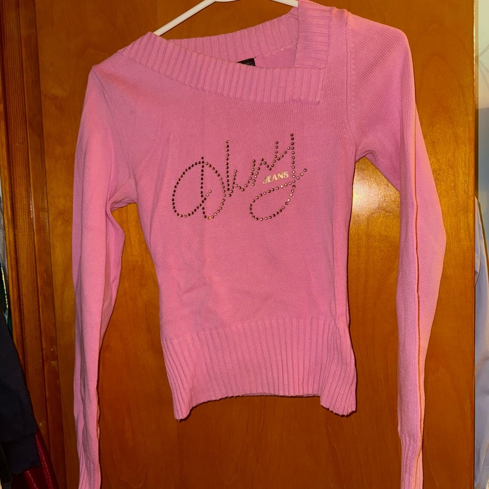 Dkny Pink Asymmetrical Off-the-Shoulder ribbed detail gem stone Sweater